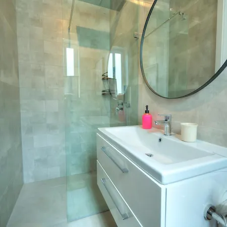Beautifully Furnished 2 Bedrooms, Sun Terrace Jmat1-1 Διαμέρισμα
