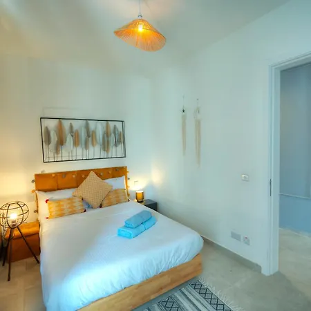 Beautifully Furnished 2 Bedrooms, Sun Terrace Jmat1-1 * Gzira