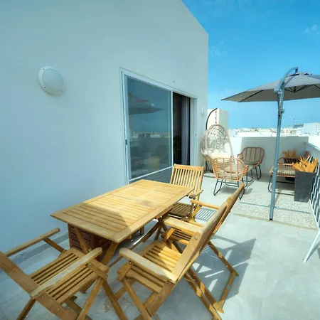 Beautifully Furnished 2 Bedrooms, Sun Terrace Jmat1-1 *